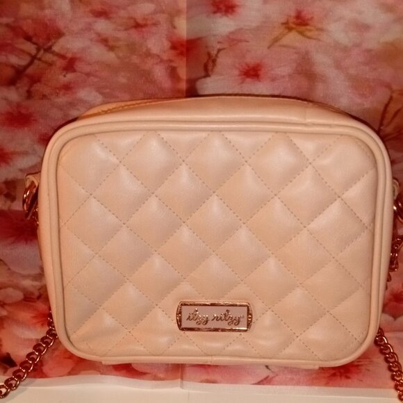 Pink Quilted Itzy Ritzy Crossbody Diaper Bag with Rose Gold Hardware - Picture 13 of 13